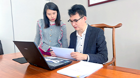 黄东老师